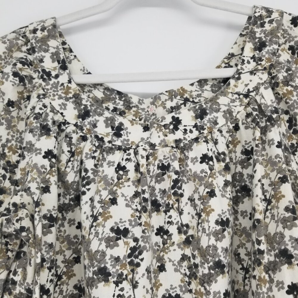Neutral Floral Print Top with Billowy Bracelet Length Sleeves, Soft Cotton, L - Picture 4 of 4